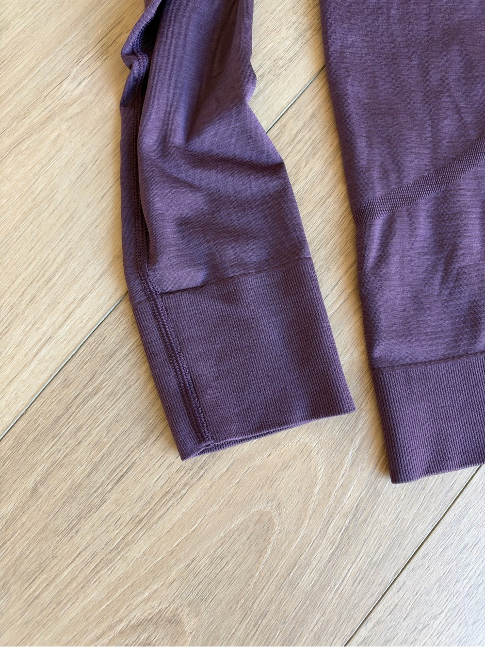 lululemon Swiftly Relaxed fix hip length - Picture 2 of 10